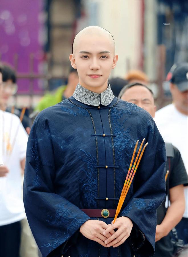 媳操刀女主颜值碾压原版男主一言难尽瓦力棋牌游戏新《还珠》开机！琼瑶儿(图4)