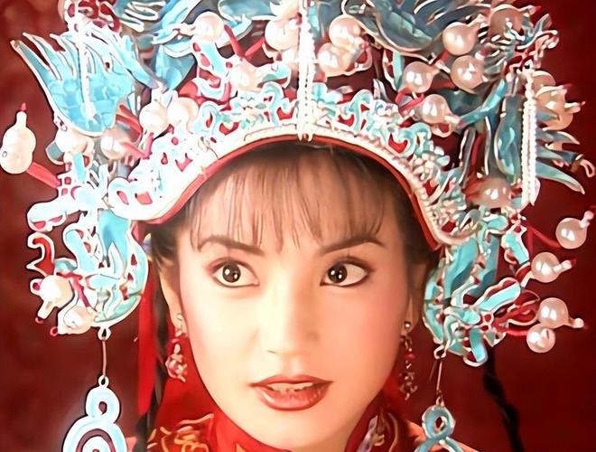 媳操刀女主颜值碾压原版男主一言难尽瓦力棋牌游戏新《还珠》开机！琼瑶儿(图27)