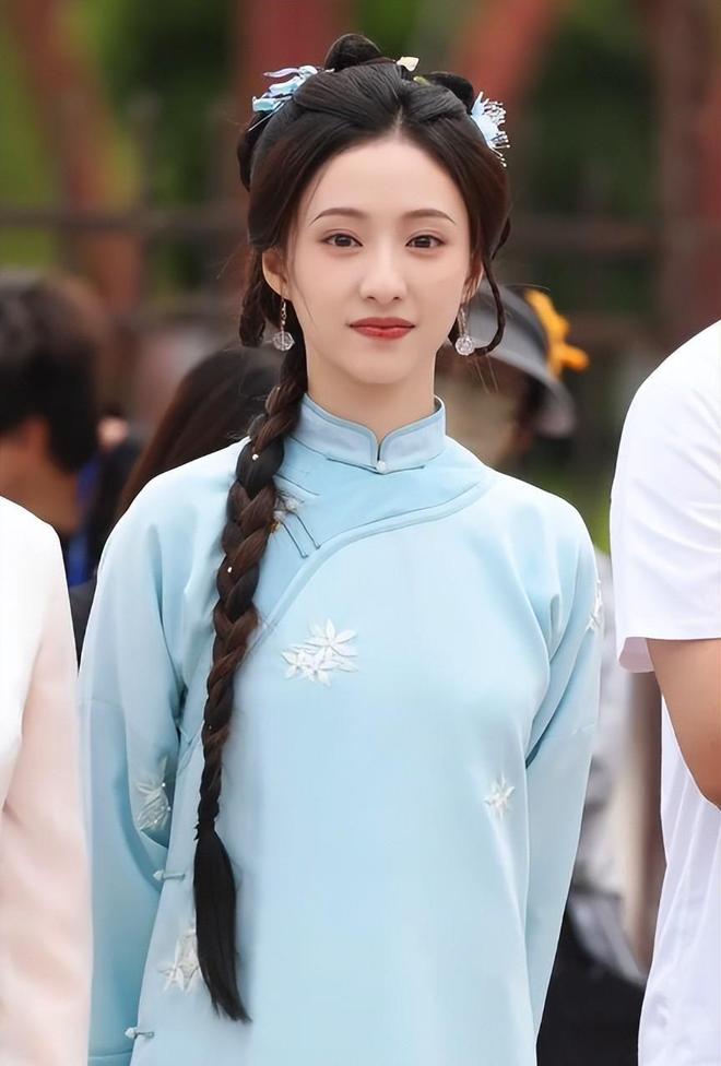 媳操刀女主颜值碾压原版男主一言难尽瓦力棋牌游戏新《还珠》开机！琼瑶儿(图25)